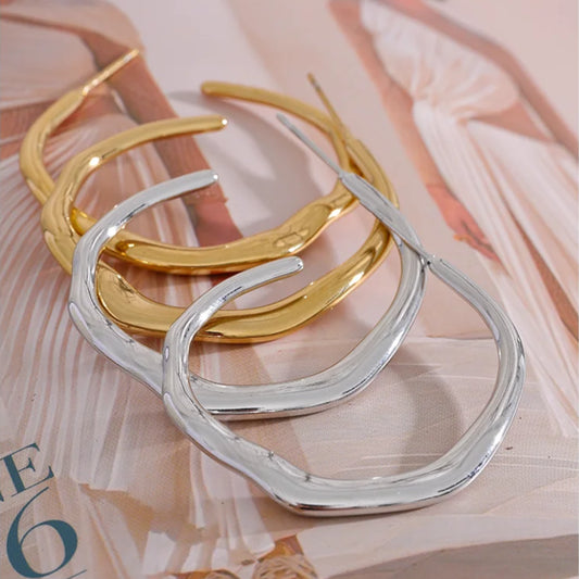 Boucle d’oreille créole – ton bijou statement, sans en faire trop