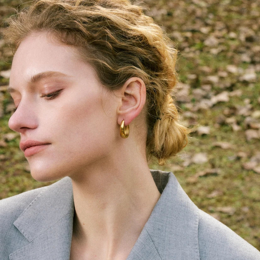 💫 Boucle d’oreille acier inoxydable - Le U doré qui sublime tout