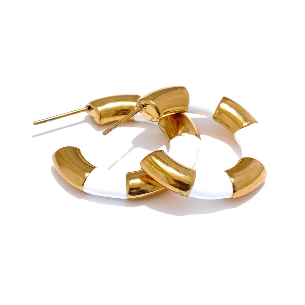 Boucle d’oreille créole – vibes arty et colorées