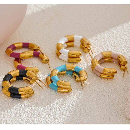 Boucle d’oreille créole – vibes arty et colorées