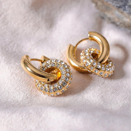 boucle d’oreille acier inoxydable idéale pour un look féminin