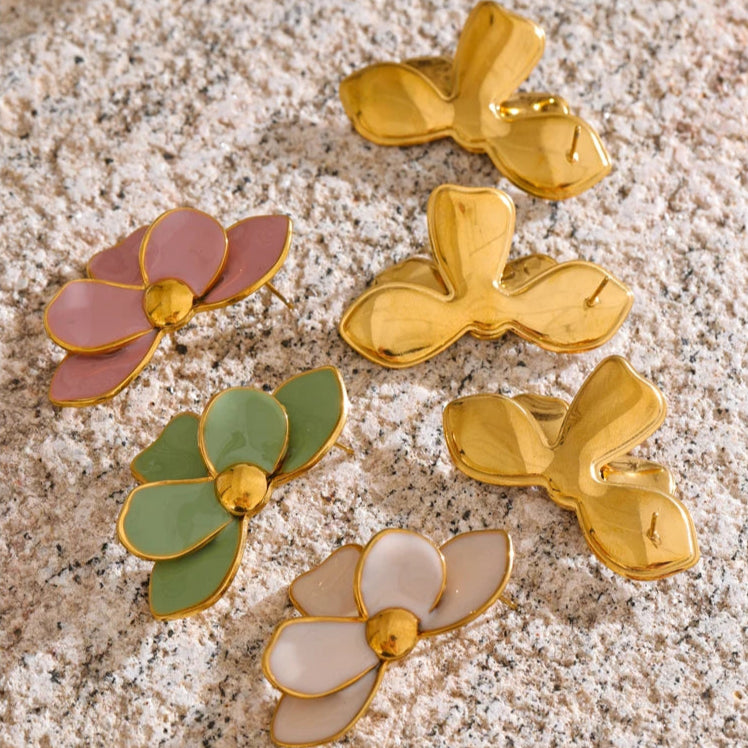boucle d'oreille fleur style été colorée