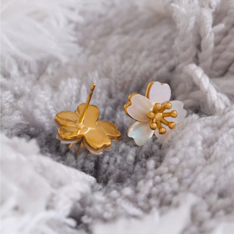 boucle d'oreille fleur luxe et finesse en acier inoxydable