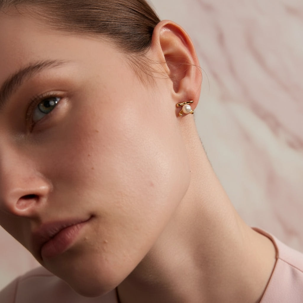 boucle d oreille noeud minimaliste en acier doré