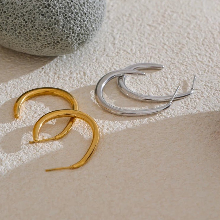 Boucle d’oreille créole – touche dorée minimaliste 🌟 - Innocent - Seduction