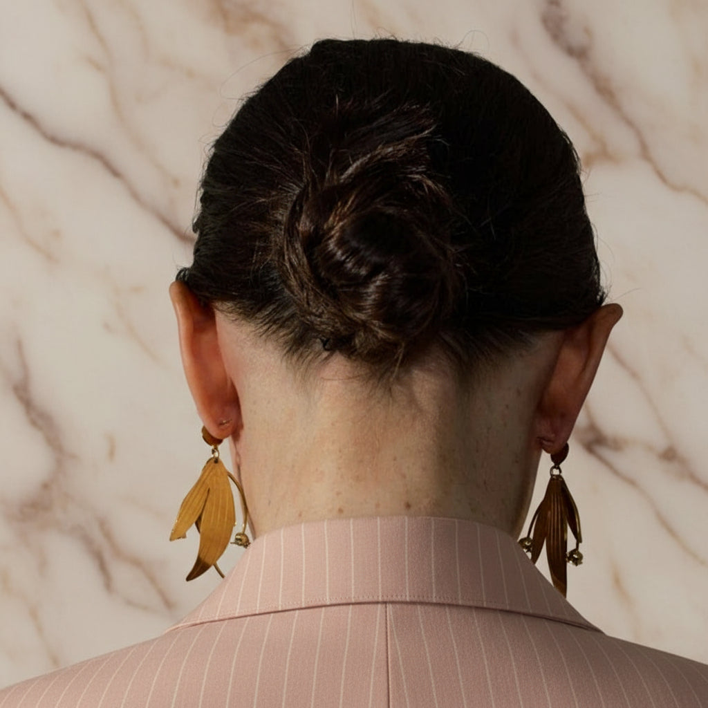 boucles d oreilles fleurs minimalistes pour briller discrètement