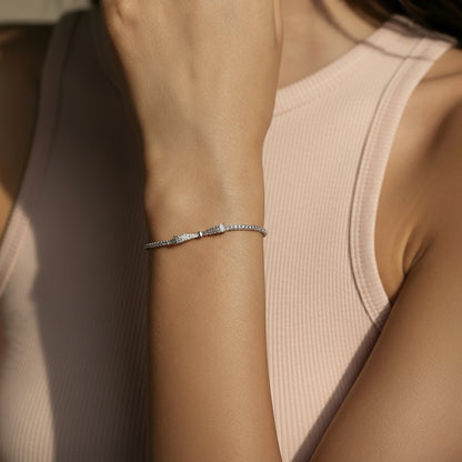 bracelet-en-argent-femme-elegance-du-papillon-et-zircone-scintillante