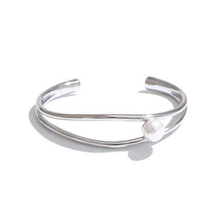 bracelet-en-jonc-perle-minimalisme-elegant-femme-argent