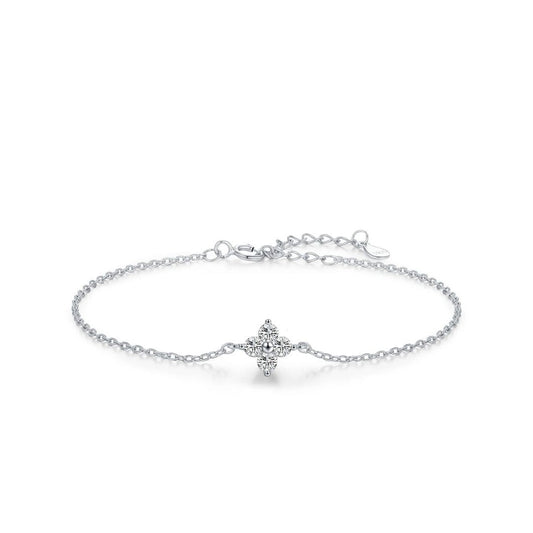 bracelet-femme-argent-chance-et-elegance-reunies