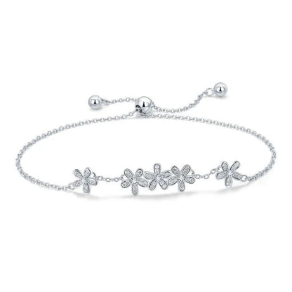 bracelet-femme-argent-raffinement-floral-et-éclat-intemporel