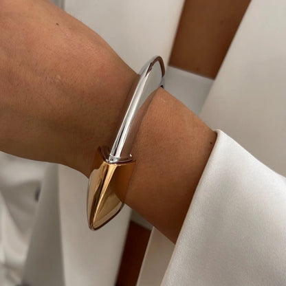 bracelet femme tendance pour une touche affirmée et une vibe parisienne