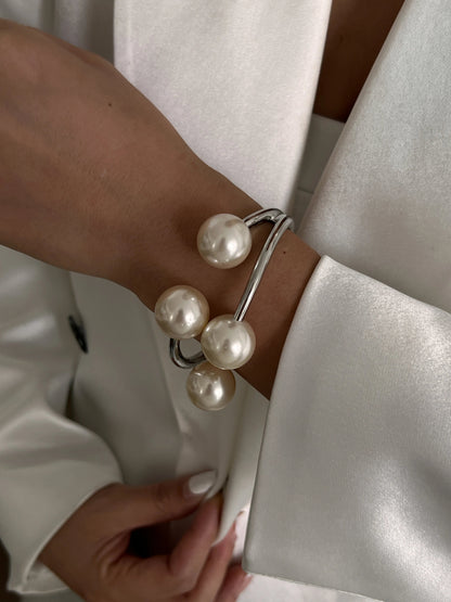 bracelet-femme-tendance-l-audace-perles-xxl-argent