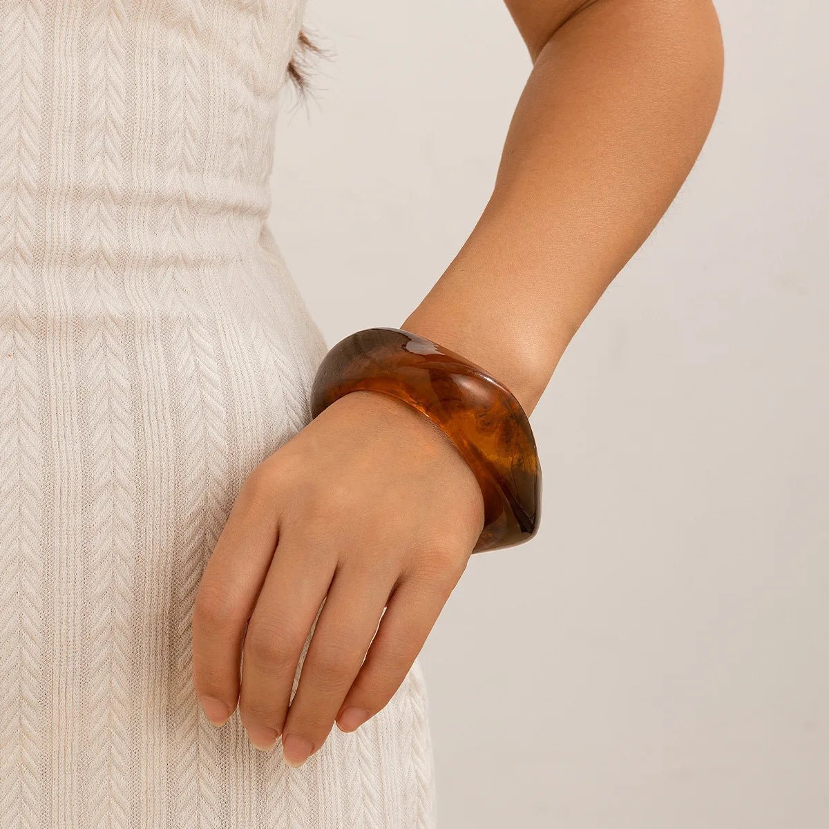 Bracelet femme tendance – Le style urbain aux lignes rebelles - Innocent - Seduction