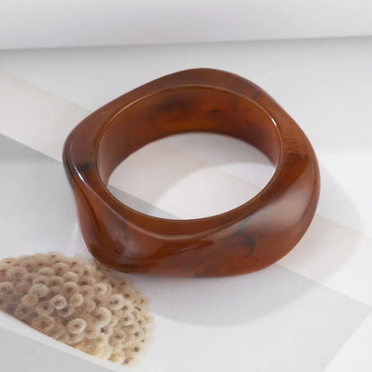 Bracelet femme tendance – Le style urbain aux lignes rebelles - Innocent - Seduction