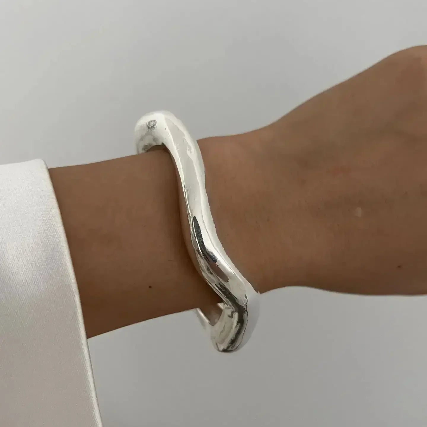 Bracelet femme tendance – L’élégance audacieuse en version XXL - Innocent - Seduction