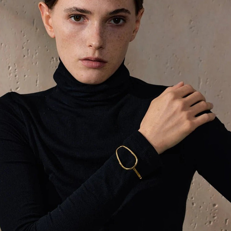 bracelet-jonc-femme-sobriete