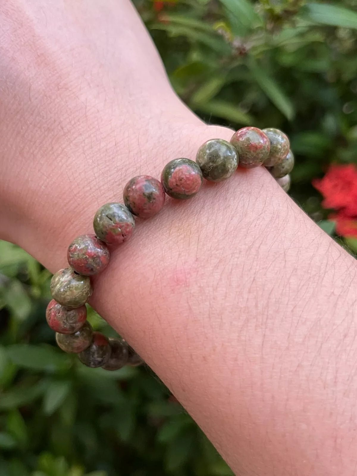 bracelet-unakite-main-femme
