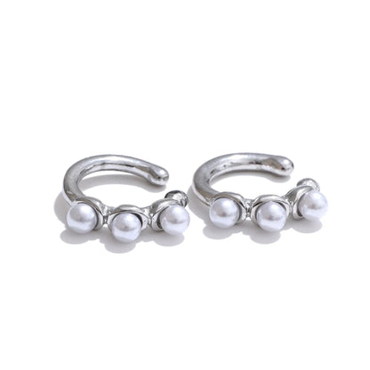 ear cuff tendance pour sublimer une tenue de soirée 